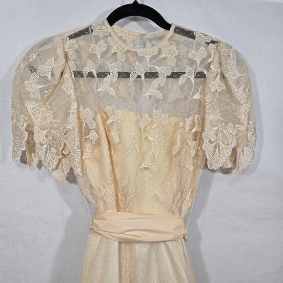 Vintage ILGWU UNION MADE Fairy Modern Edwardian CREAM Wedding Gown Dress Size 4. - Picture 5 of 17